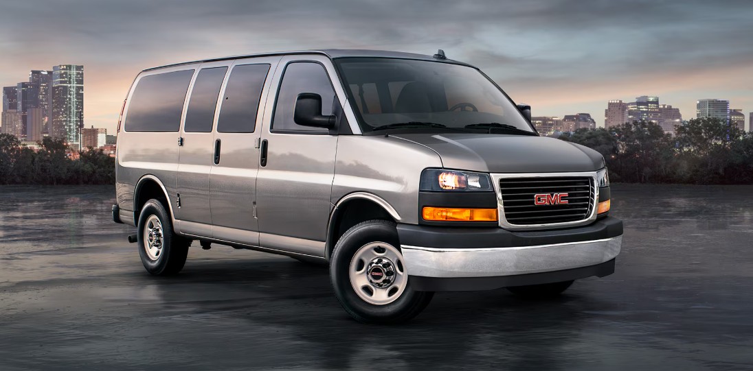 2025 GMC Savana Explorer